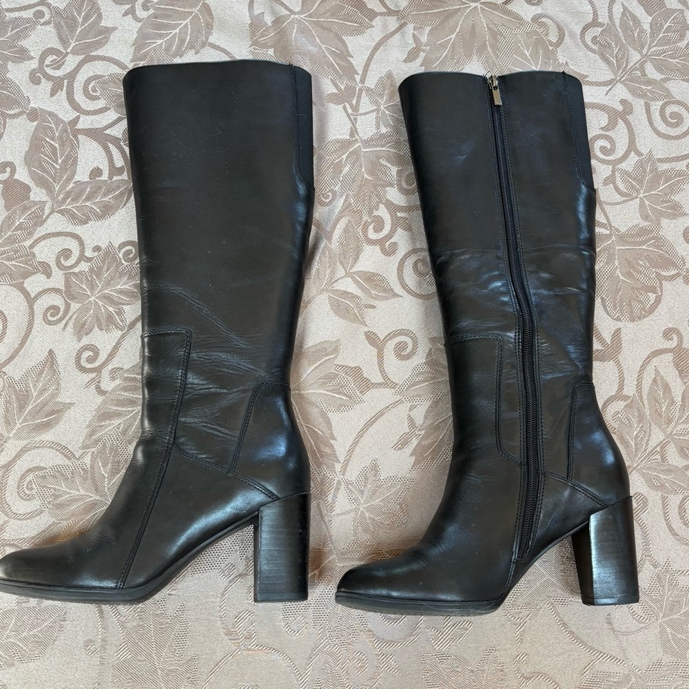 Clarks Black Heeled Boots with Chunky Heel